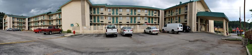 Bama Inn ฮันต์สวิลล์ ภายนอก รูปภาพ